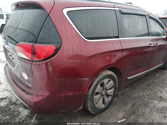 2017 CHRYSLER PACIFICA HYBRID 2C4RC1N74HR709512 Photo 3
