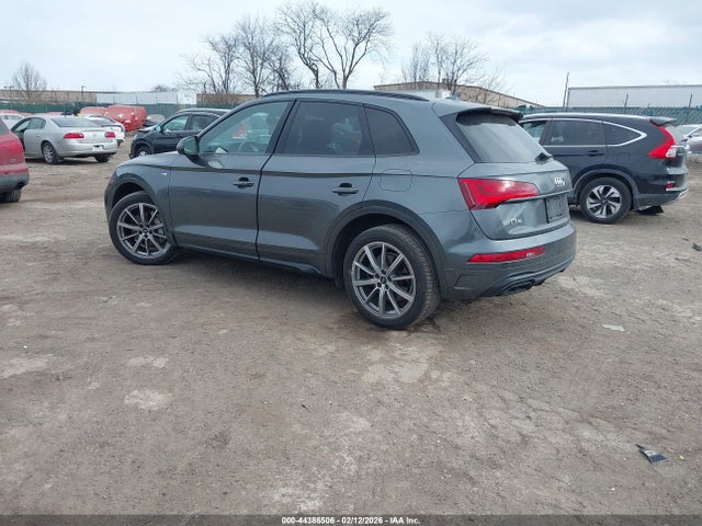 2022 AUDI Q5 WA1E2AFY2N2054991 Photo 2