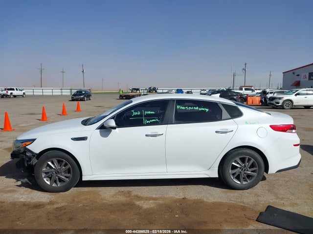 2020 Kia Optima Lx მანქანა იყიდება აუქციონზე, vin: 5XXGT4L37LG431487, აუქციონის ნომერი: 44386525