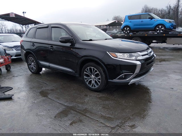 2016 MITSUBISHI OUTLANDER JA4AZ3A32GZ006757 Photo 0