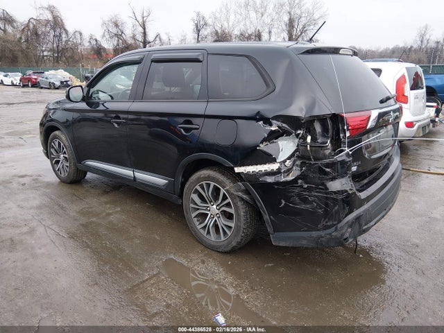 2016 MITSUBISHI OUTLANDER JA4AZ3A32GZ006757 Photo 2