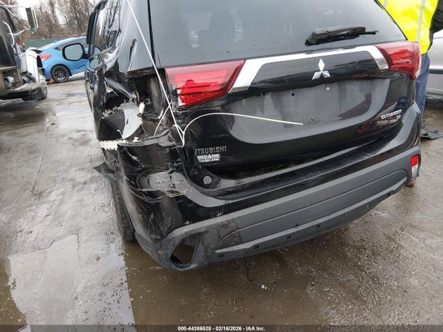 2016 MITSUBISHI OUTLANDER JA4AZ3A32GZ006757 Photo 5