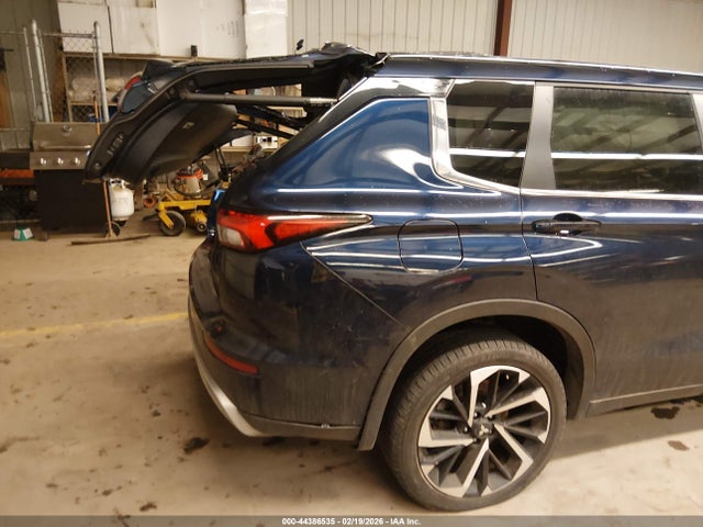 Aukcja sprzedaży 2024 Mitsubishi Outlander Se 2.5 S-awc/se Black Edition S-awc/se Black Edition W/pano Roof S-awc/se Ralliart S-awc, vin: JA4J4VA85RZ028440, numer aukcji: 44386535