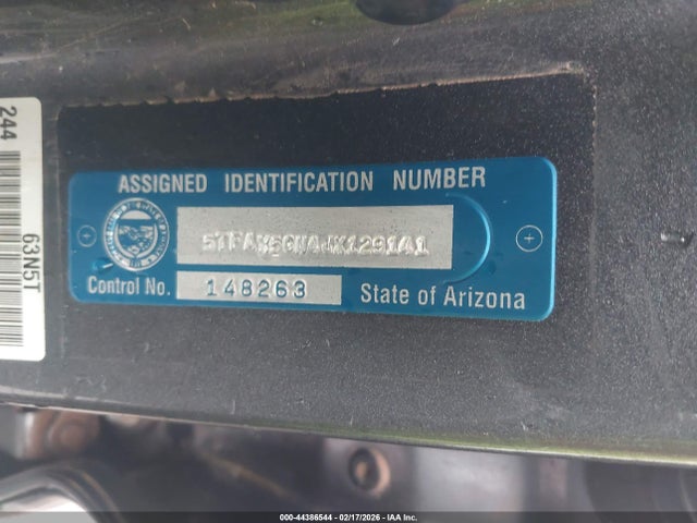 5TFAX5GN4JX129141 Toyota Tacoma Sr5