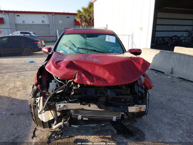 44386565 :رقم المزاد ، 7FARW1H83NE005843 vin ، 2022 Honda Cr-v 2wd Ex-l مزاد بيع