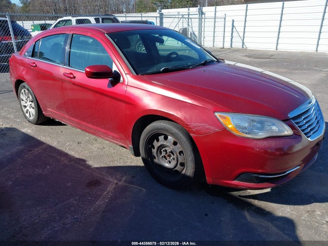 Auction sale of the 2014 Chrysler 200 Lx, vin: 1C3CCBAB7EN140853, lot number: 44386575