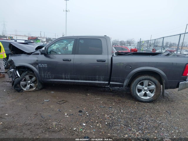 44386587 :رقم المزاد ، 1C6RR7TT1HS571631 vin ، 2017 Ram 1500 Slt مزاد بيع