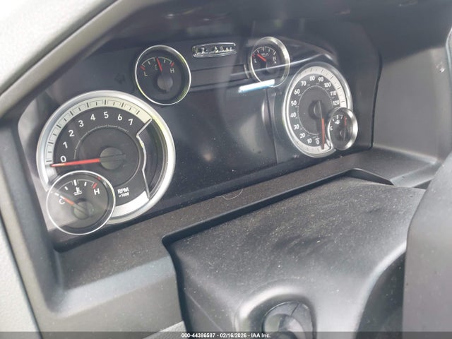 44386587 :رقم المزاد ، 1C6RR7TT1HS571631 vin ، 2017 Ram 1500 Slt مزاد بيع
