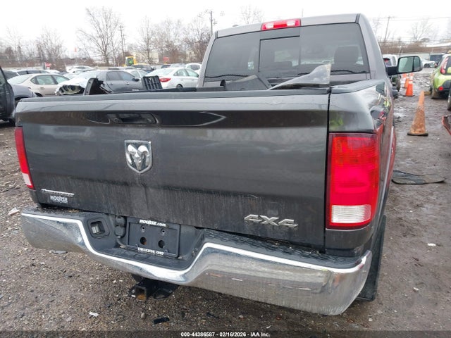 44386587 :رقم المزاد ، 1C6RR7TT1HS571631 vin ، 2017 Ram 1500 Slt مزاد بيع