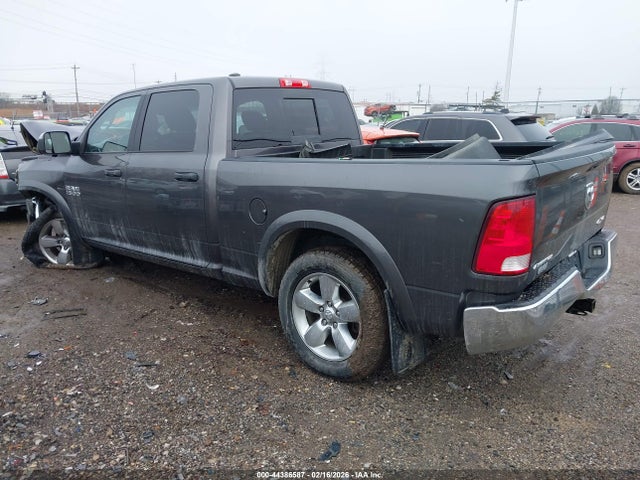 44386587 :رقم المزاد ، 1C6RR7TT1HS571631 vin ، 2017 Ram 1500 Slt مزاد بيع