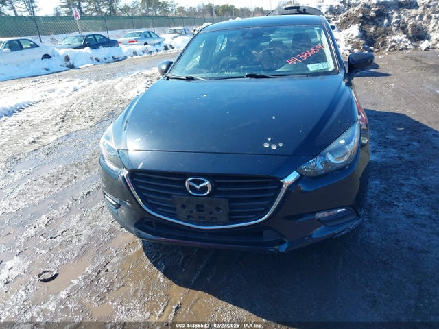 44386592 :رقم المزاد ، 3MZBN1U79JM189685 vin ، 2018 Mazda Mazda3 Sport مزاد بيع