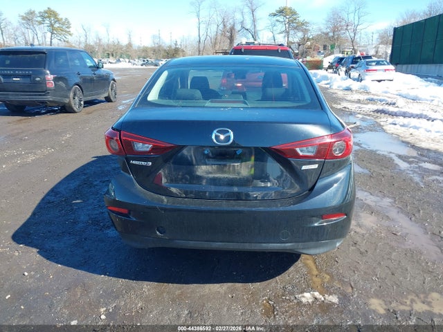 44386592 :رقم المزاد ، 3MZBN1U79JM189685 vin ، 2018 Mazda Mazda3 Sport مزاد بيع