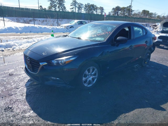 44386592 :رقم المزاد ، 3MZBN1U79JM189685 vin ، 2018 Mazda Mazda3 Sport مزاد بيع
