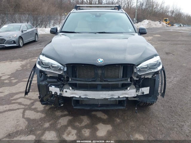 44386596 :رقم المزاد ، 5UXKS4C34H0U05434 vin ، 2017 Bmw X5 Xdrive35d مزاد بيع