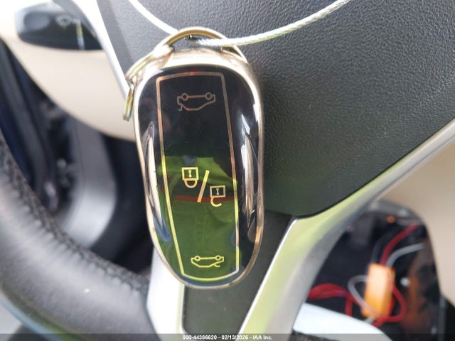 2014 Tesla Model S P85 მანქანა იყიდება აუქციონზე, vin: 5YJSA1H12EFP44183, აუქციონის ნომერი: 44386620