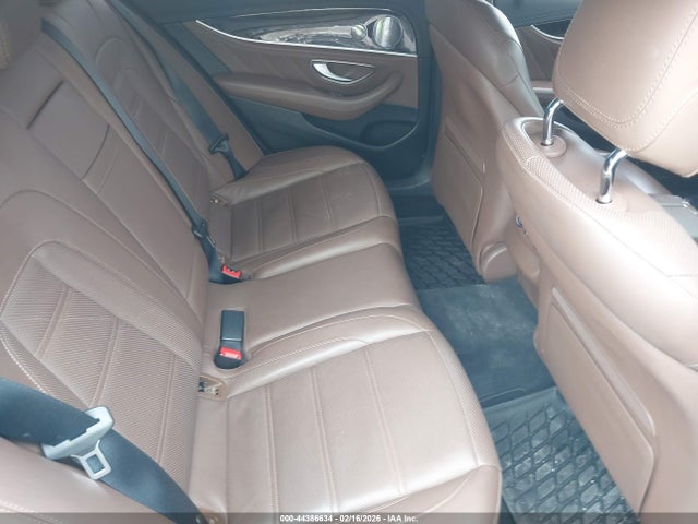 2018 MERCEDES-BENZ AMG E 43 WDDZF6EB2JA383766 Photo 7