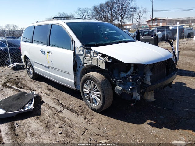 2016 CHRYSLER TOWN & COUNTRY 2C4RC1CG1GR254121 Photo 0