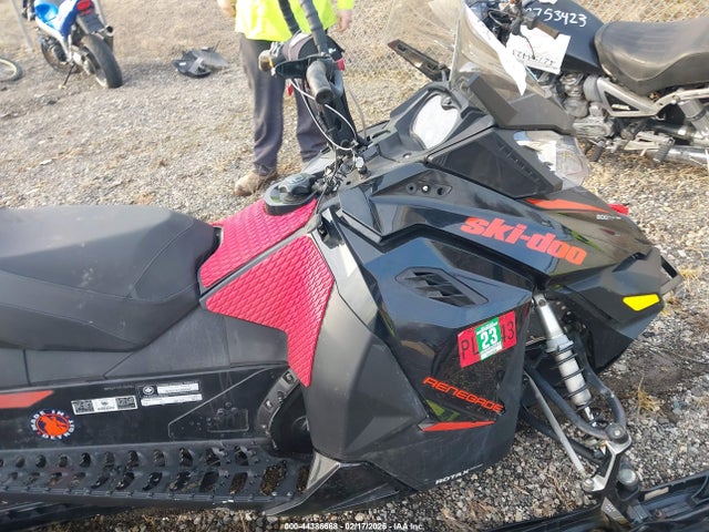 Ski-Doo Other 2015 2BPSUFFA7FV000583 Image 5