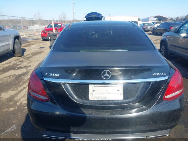 Продажа на аукционе авто 2016 Mercedes-benz C 300 4matic, vin: WDDWF4KB5GR142709, номер лота: 44386678