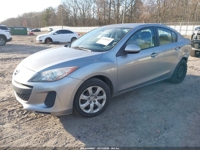 Продажа на аукционе авто 2013 Mazda Mazda3 I Sport, vin: JM1BL1U78D1703682, номер лота: 44386687