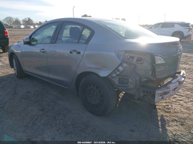 Продажа на аукционе авто 2013 Mazda Mazda3 I Sport, vin: JM1BL1U78D1703682, номер лота: 44386687