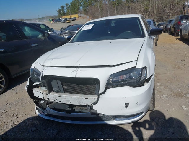 Aukcja sprzedaży 2019 Chrysler 300 Touring, vin: 2C3CCAAG7KH715690, numer aukcji: 44386702