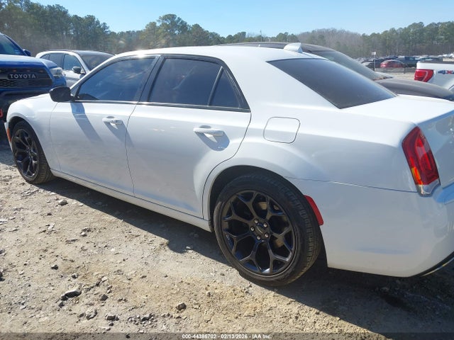Aukcja sprzedaży 2019 Chrysler 300 Touring, vin: 2C3CCAAG7KH715690, numer aukcji: 44386702