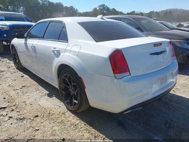 Aukcja sprzedaży 2019 Chrysler 300 Touring, vin: 2C3CCAAG7KH715690, numer aukcji: 44386702
