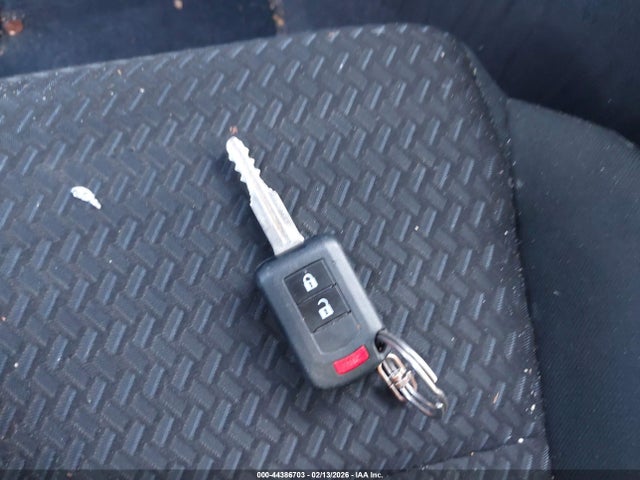 2024 MITSUBISHI ECLIPSE CROSS JA4ATUAA3RZ002967 Photo 10