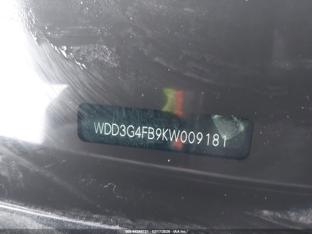 2019 Mercedes-benz A 220 4matic მანქანა იყიდება აუქციონზე, vin: WDD3G4FB9KW009181, აუქციონის ნომერი: 44386721