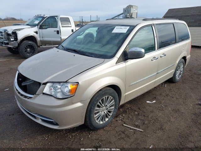 2013 Chrysler Town & Country Touring-l მანქანა იყიდება აუქციონზე, vin: 2C4RC1CG3DR532190, აუქციონის ნომერი: 44386751