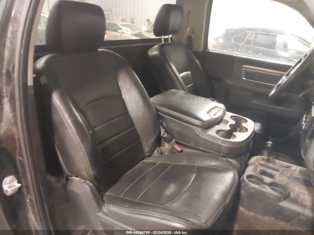 2016 Ram 3500 Tradesman მანქანა იყიდება აუქციონზე, vin: 3C63R3AJ8GG272840, აუქციონის ნომერი: 44386789