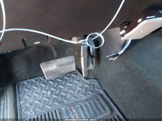 44386844 :رقم المزاد ، 3GTP1UEC7EG530829 vin ، 2014 Gmc Sierra 1500 Sle مزاد بيع
