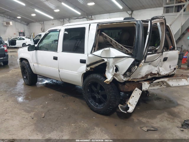 2000 CADILLAC ESCALADE 1GYEK63R7YR200839 Photo 2