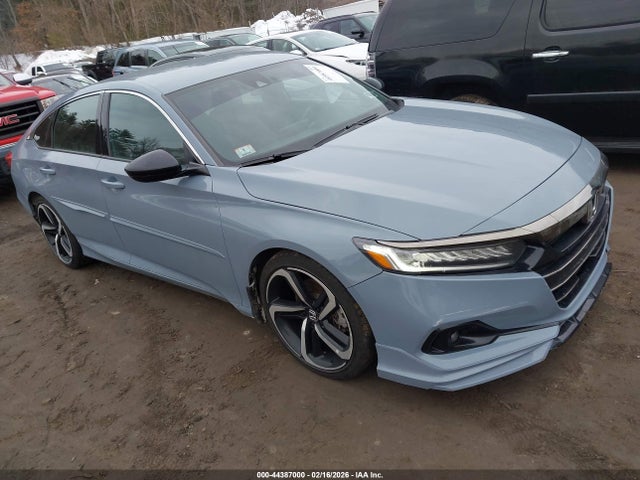 44387000 :رقم المزاد ، 1HGCV1F38NA122209 vin ، 2022 Honda Accord Sport مزاد بيع