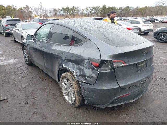 44387009 :رقم المزاد ، 7SAYGAEE2PF889200 vin ، 2023 Tesla Model Y Awd/long Range Dual Motor All-wheel Drive مزاد بيع