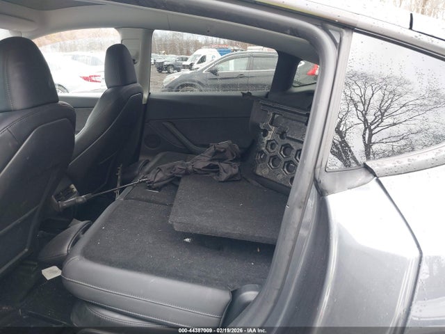 44387009 :رقم المزاد ، 7SAYGAEE2PF889200 vin ، 2023 Tesla Model Y Awd/long Range Dual Motor All-wheel Drive مزاد بيع