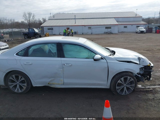 1VWSA7A32NC003184 Volkswagen Passat 2.0t Se