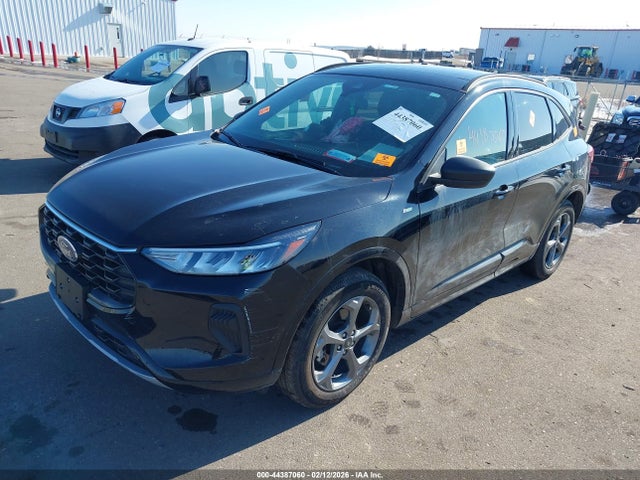 1FMCU9MNXPUA37261 Ford Escape St-line