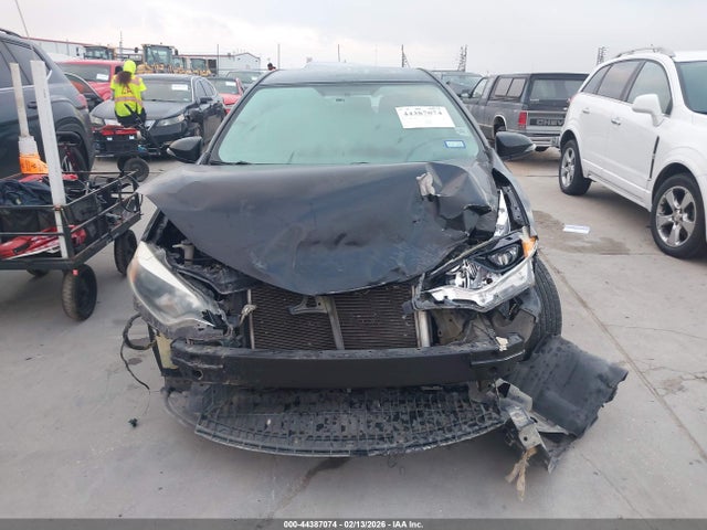 2015 Toyota Corolla S მანქანა იყიდება აუქციონზე, vin: 5YFBURHEXFP269820, აუქციონის ნომერი: 44387074
