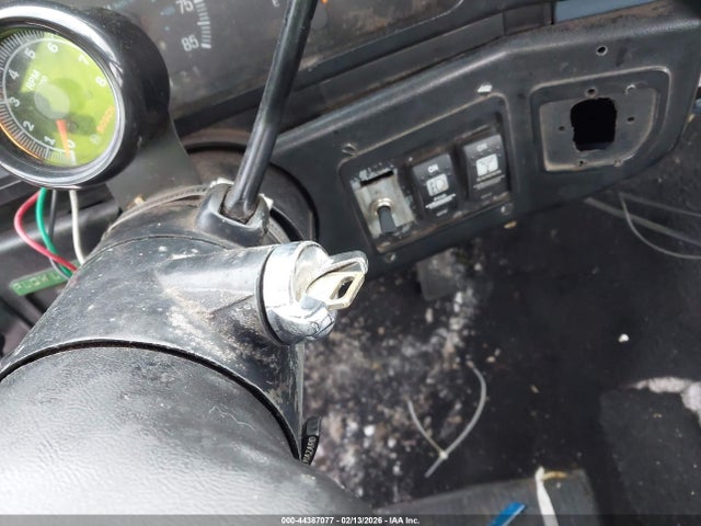 1988 FORD F250 2FTHF26H6JCA53239 Photo 10