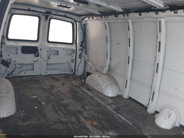 44387088 :رقم المزاد ، 1GCWGBFP8M1153909 vin ، 2021 Chevrolet Express Cargo Rwd 2500 Extended Wheelbase Wt مزاد بيع