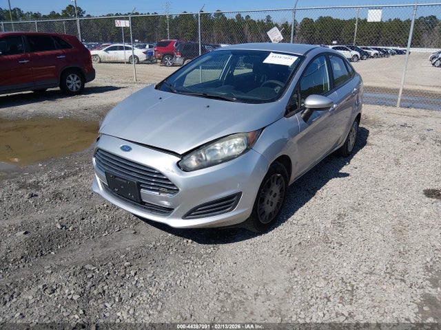 Ford FIESTA SE 2017 3FADP4BE4HM147434 Image 2