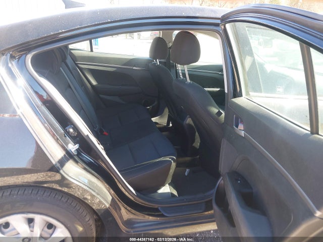 2018 HYUNDAI ELANTRA 5NPD74LF8JH402258 Photo 7