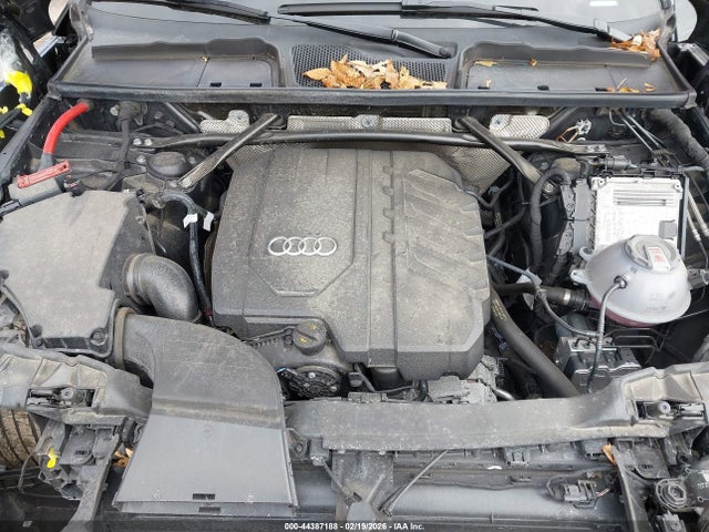 Продажа на аукционе авто 2024 Audi Q5 Premium 40 Tfsi Quattro S Tronic, vin: WA1ABAFY7R2017522, номер лота: 44387188