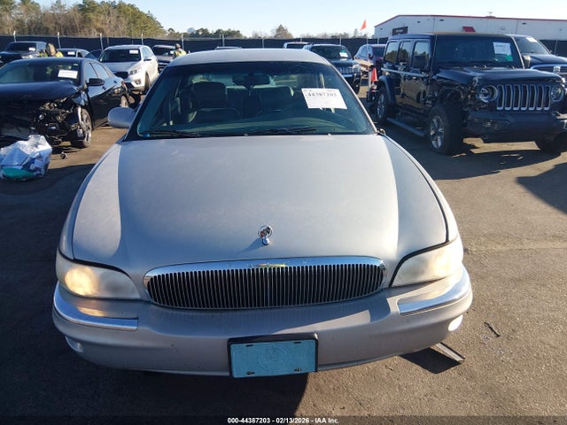 44387203 :رقم المزاد ، 1G4CW52K8V4622140 vin ، 1997 Buick Park Avenue مزاد بيع