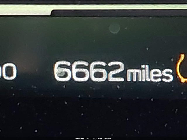 2025 TOYOTA GR86 JF1ZNBE15S9756899 Photo 6