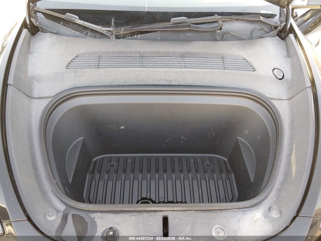 2022 TESLA MODEL Y 7SAYGDEF9NF313627 Photo 9