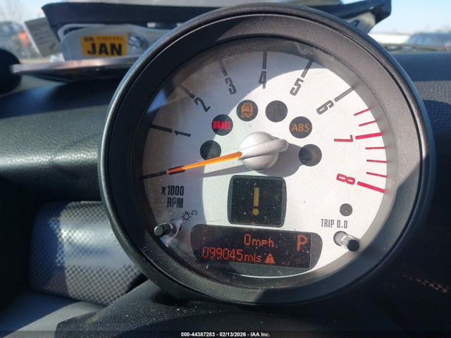 2011 MINI COOPER S WMWSV3C52BTY11297 Photo 6