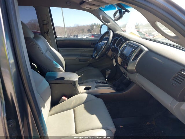 3TMLU4EN3FM206500 Toyota Tacoma Base V6